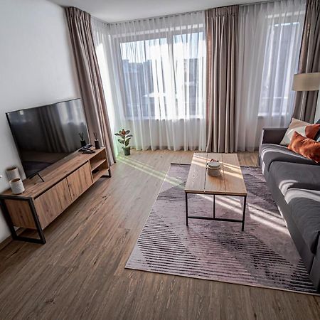 Grunt Apartments Mladá Boleslav Exteriör bild